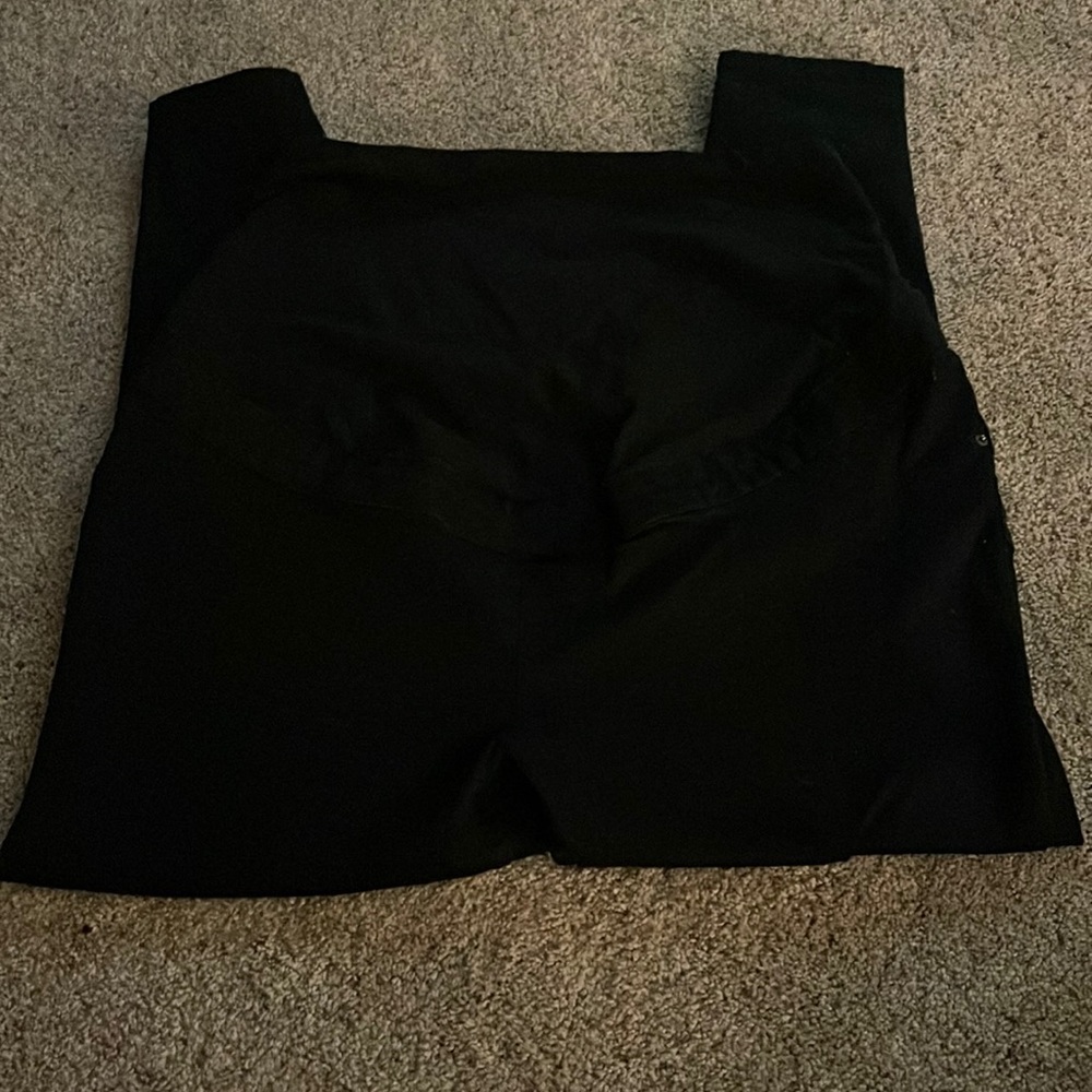 Lift and Shape Maternity Jeggings